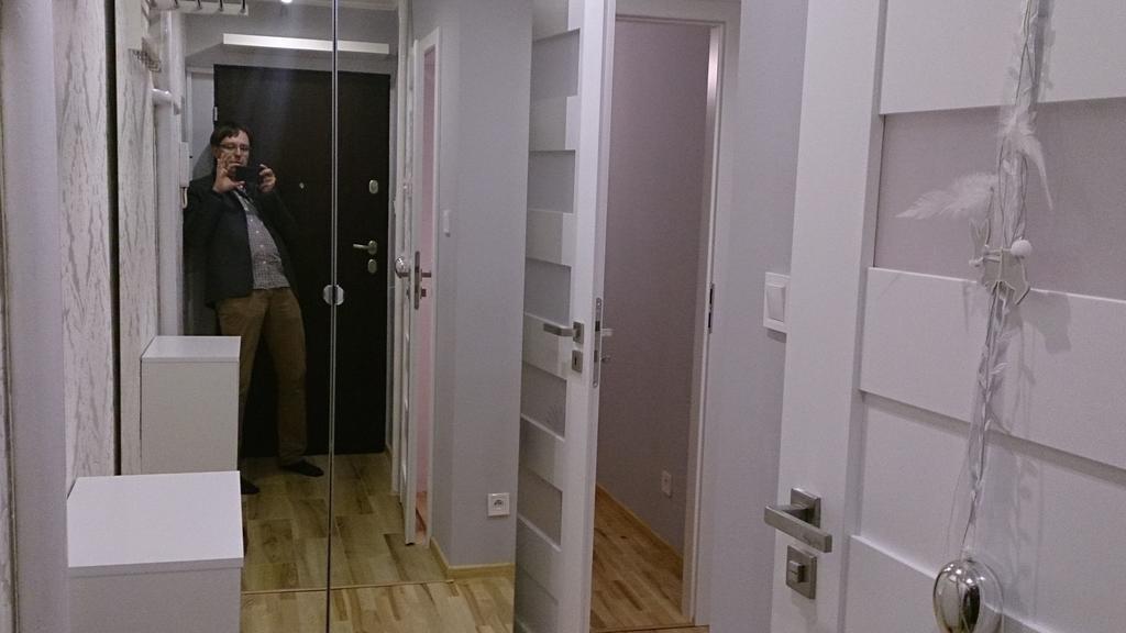 1 Bedroom City Center Apartment Κατοβίτσε Δωμάτιο φωτογραφία